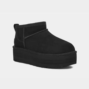 NWOT - black UGG classic ultra mini platform boots